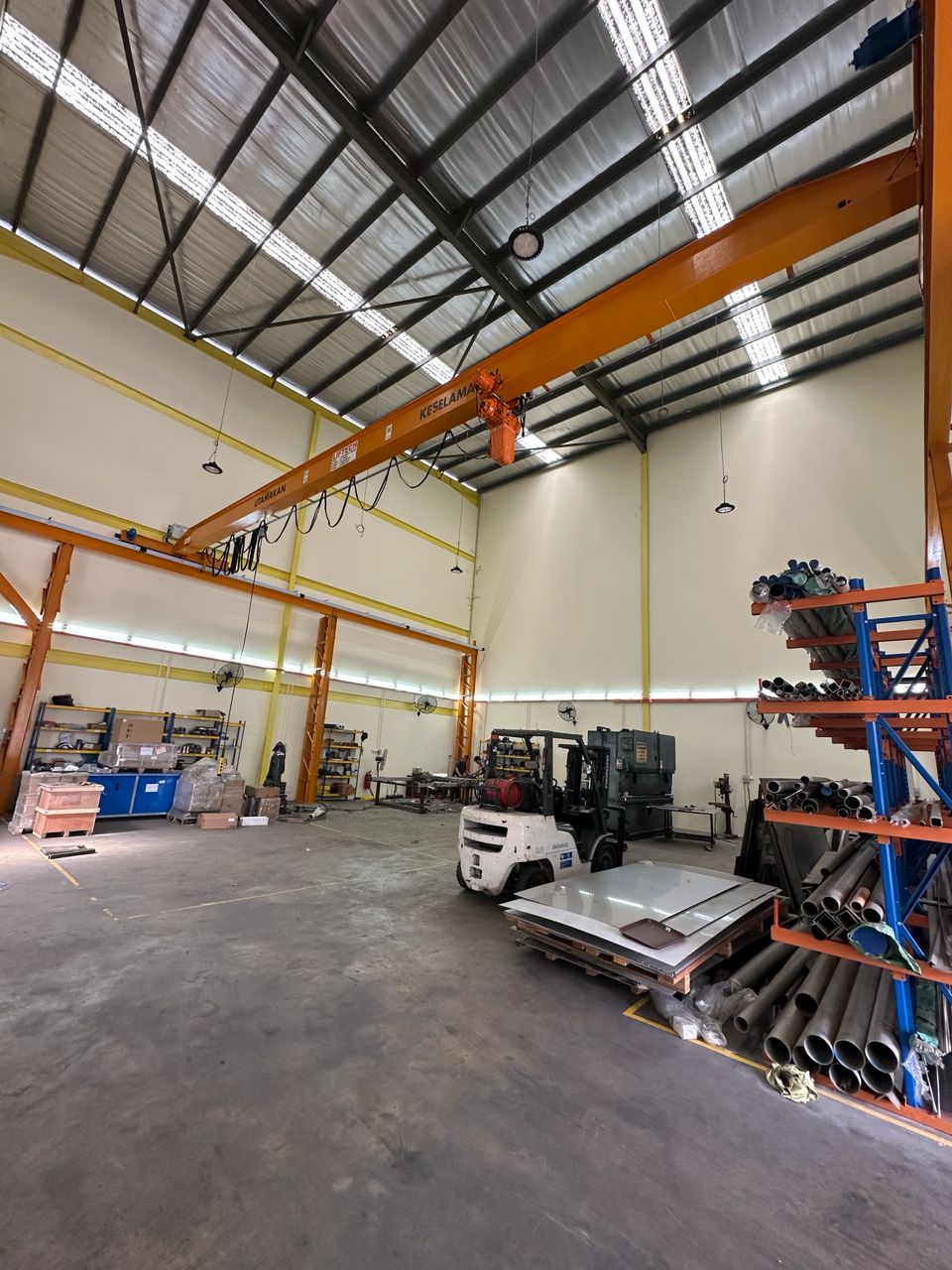 Overhead Crane